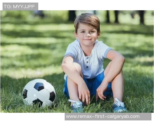 足球明星孩子们的超萌日常瞬间合集让你忍不住微笑 足球明星孩子们的超萌日常瞬间合集让你忍不住微笑