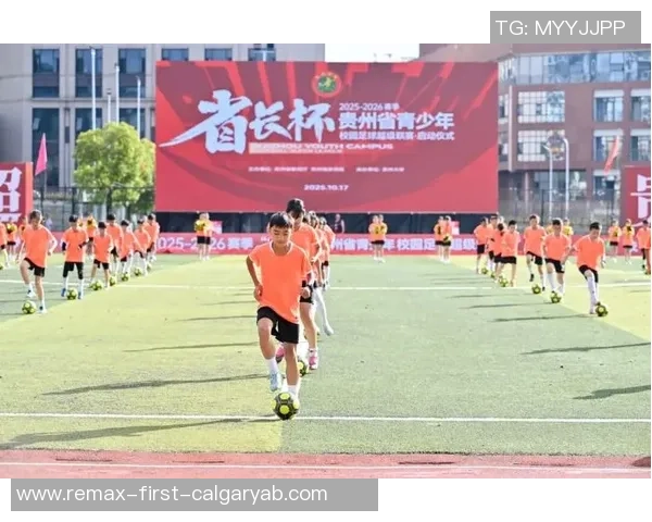 足球明星特效助力南阳中学打造校园足球文化新风尚 足球明星特效助力南阳中学打造校园足球文化新风尚